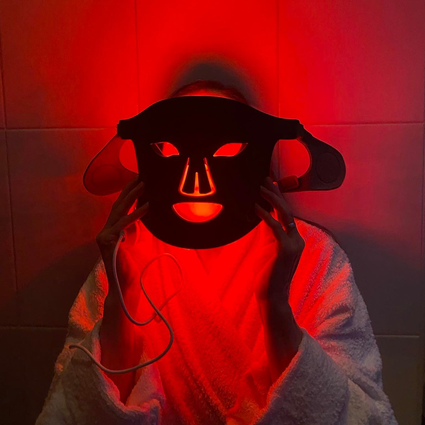 Lumina | Silicone LED Light Therapy Face Mask